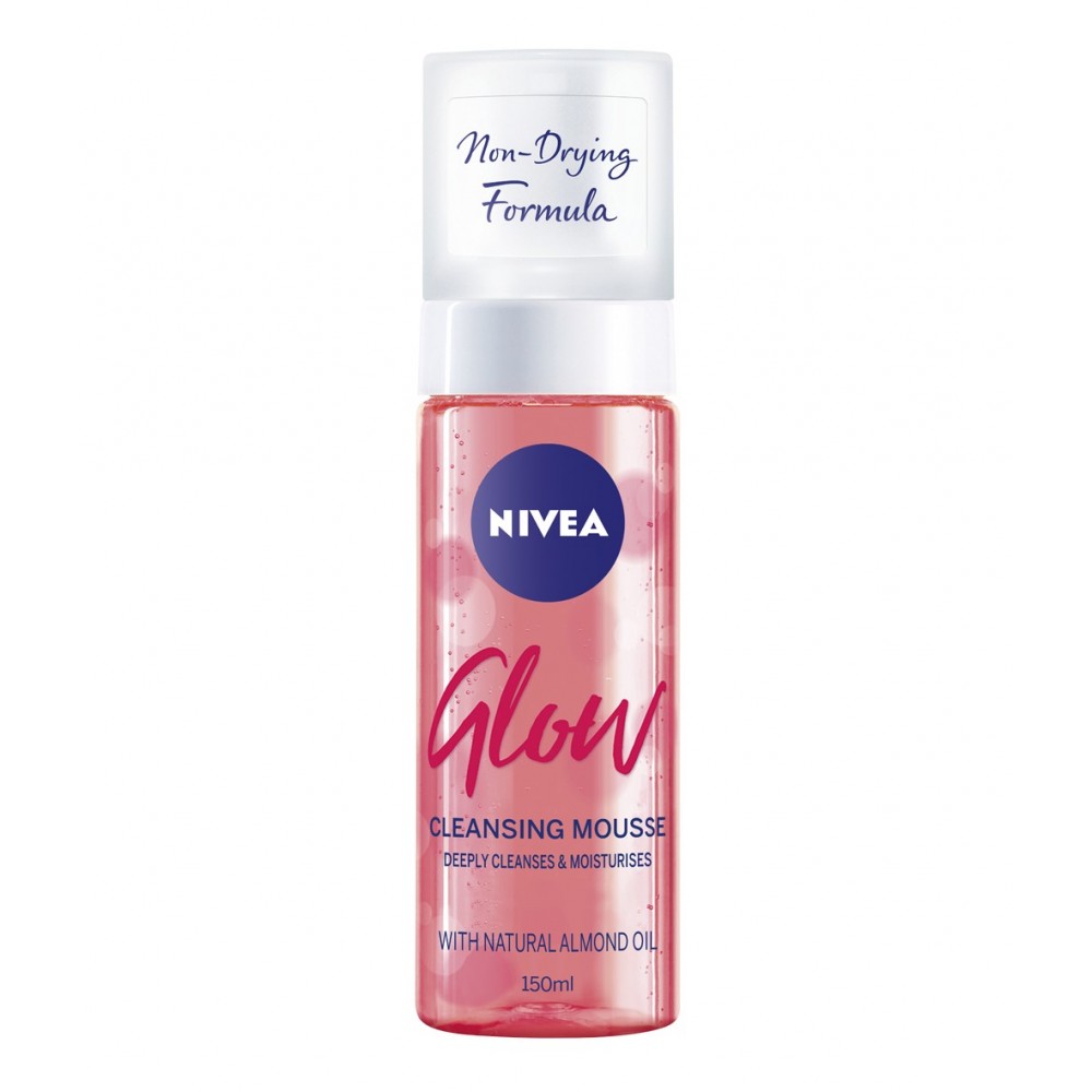 Nivea Glow Cleansing Mousse 150 ml / 5.0 fl oz
