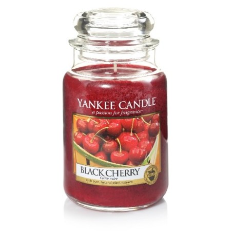 Yankee Candle Black Cherry scented candle 623 g