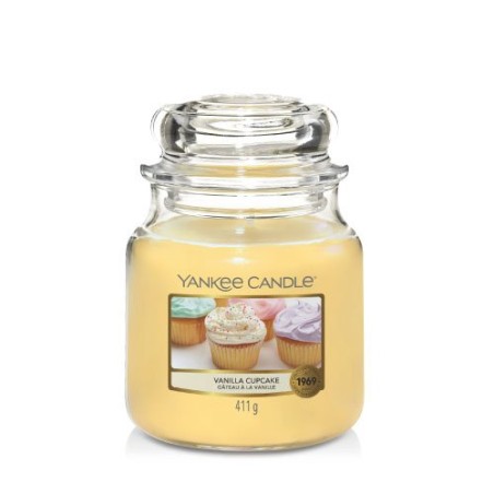 Yankee Candle Vanilla Cupcake scented candle 411 g