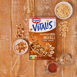 Dr. Oetker Vitalis Crunchy Plus Muesli Honey-Almond 450 g