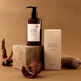 Mizon Niacinamid Glättende Körperlotion 300 ml / 10,0 fl oz