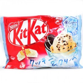 NESTLE KITKAT WITH COOKIE FLAVOR AND CREAM 151G
