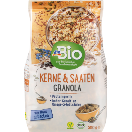 dmBio Crunchy muesli kernels & seeds granola, 500 g