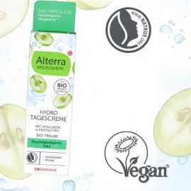 Alterra Naturkosmetik Hydro-Tagescreme Bio-Traube & Bio-Weißer Tee 50 ml / 1.6 fl oz