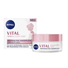 NIVEA Vital Strahlender Teint Tagescreme 50 ml / 1,6 fl oz