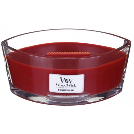 WoodWick Cinnamon Chai scented candle with wooden wick 453,6 g