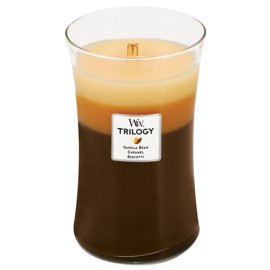 WoodWick Café Sweets scented candle with wooden wick 609,5 g