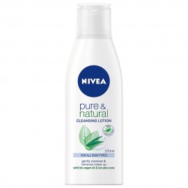 Nivea Pure & Natural Reinigungsmilch für alle Hauttypen 200 ml